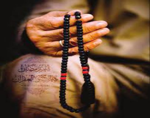 بررسي نماز خواندن و تاثير آن برکیفیت زندگی